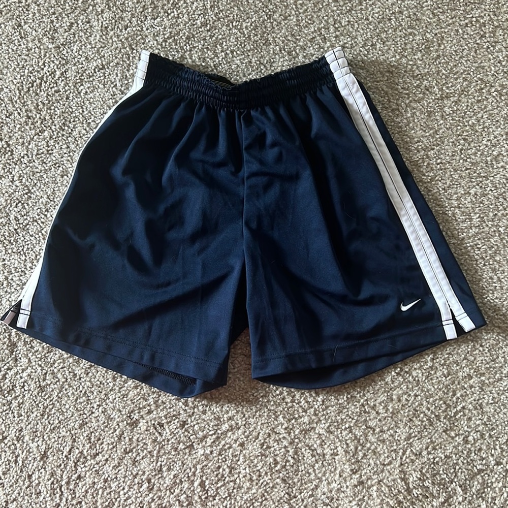 Nike youth basketball shorts girls navy blue size large 14-16 white stripe